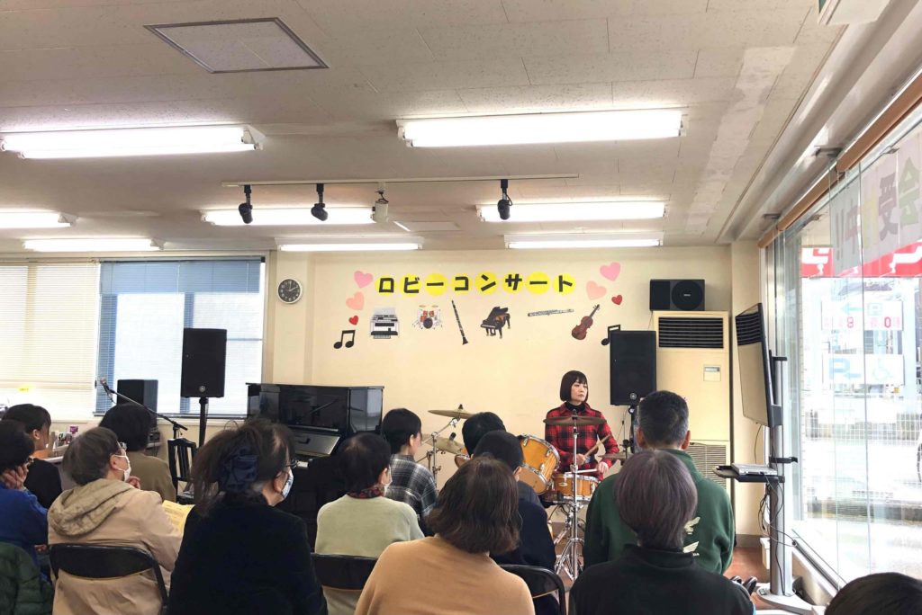 大人のロビーコンサートの様子