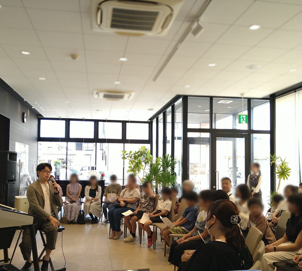 エレクトーン演奏研究会修了コンサート及び祇園カツミ エレクトーンコンサートの様子